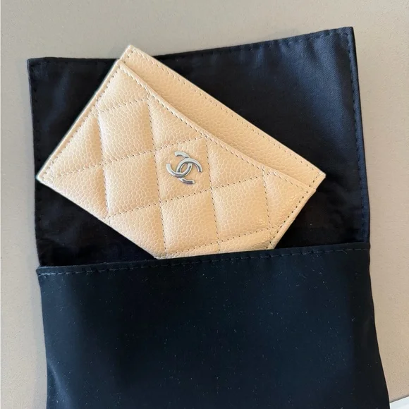 Chanel Beige Caviar Cardholder - Picture 8 of 11